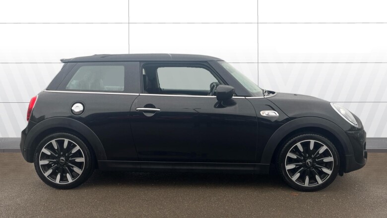 MINI Hatchback 2.0 Cooper S Exclusive II 3dr Auto Petrol Hatchback